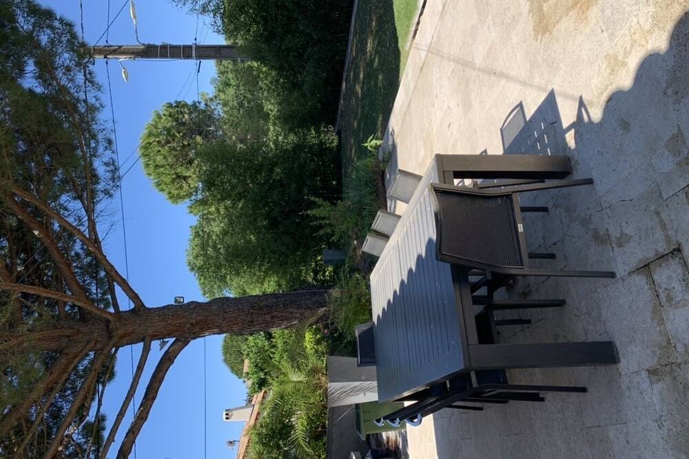 Photo of Outdoor in Bouc-Bel-Air