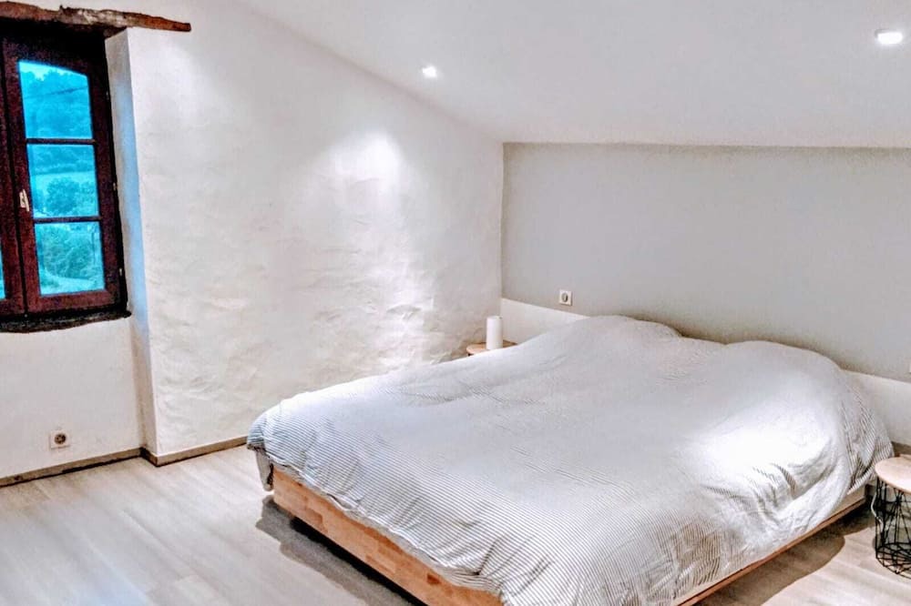 Photo of Bedroom in La Bastide-Clairence