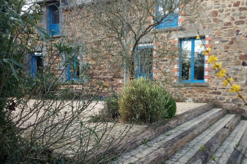 Photo of Outdoor in Maure-de-Bretagne