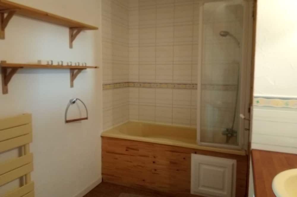 Photo of Bathroom in Maure-de-Bretagne