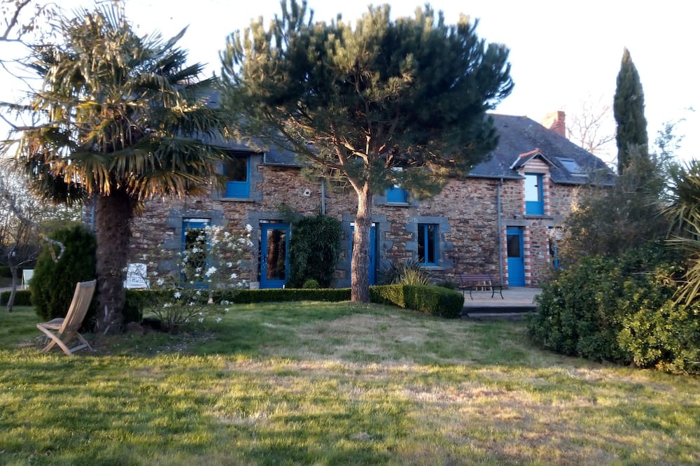 Photo of Outdoor in Maure-de-Bretagne