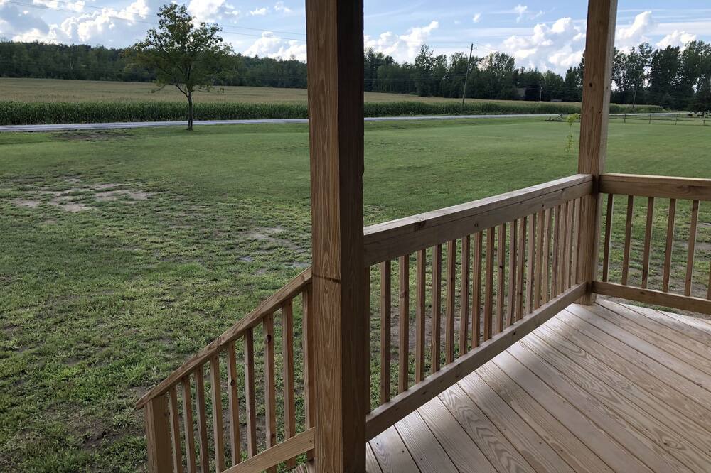 Photo of Patio Balcony in Keeseville