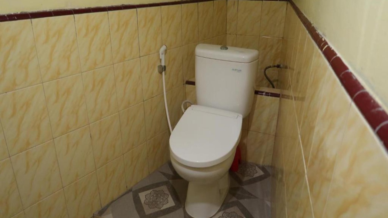 Photo of Bathroom in Bira