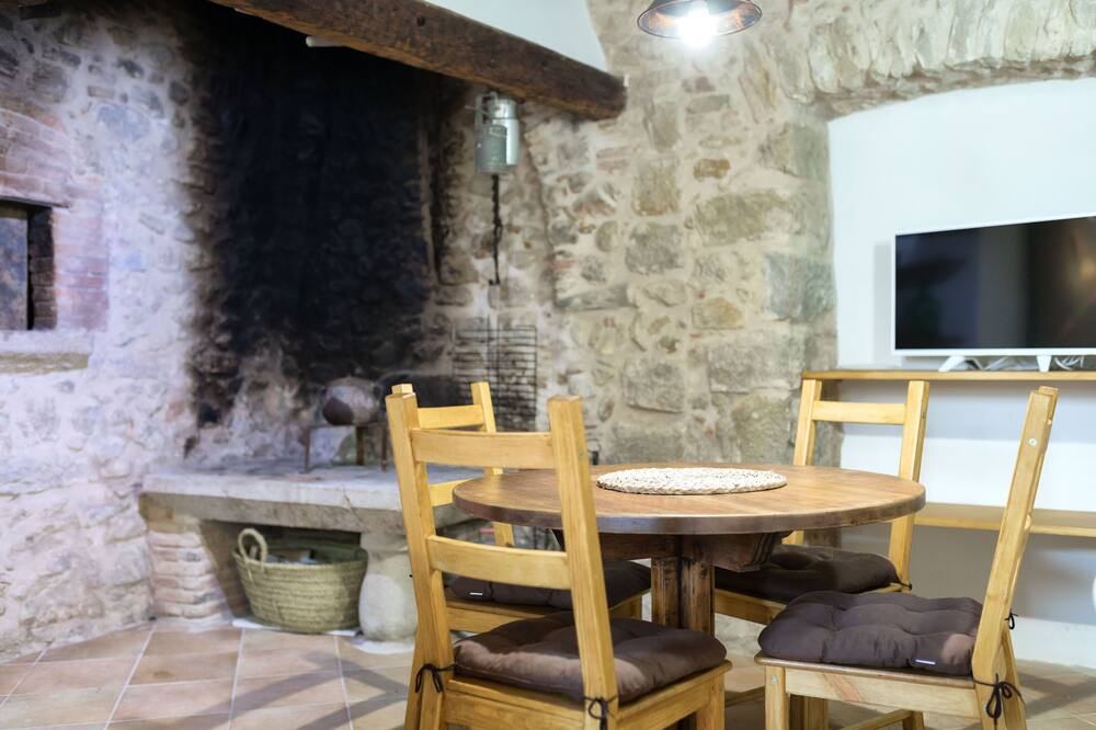 Photo of Kitchen in Sant Jordi Desvalls