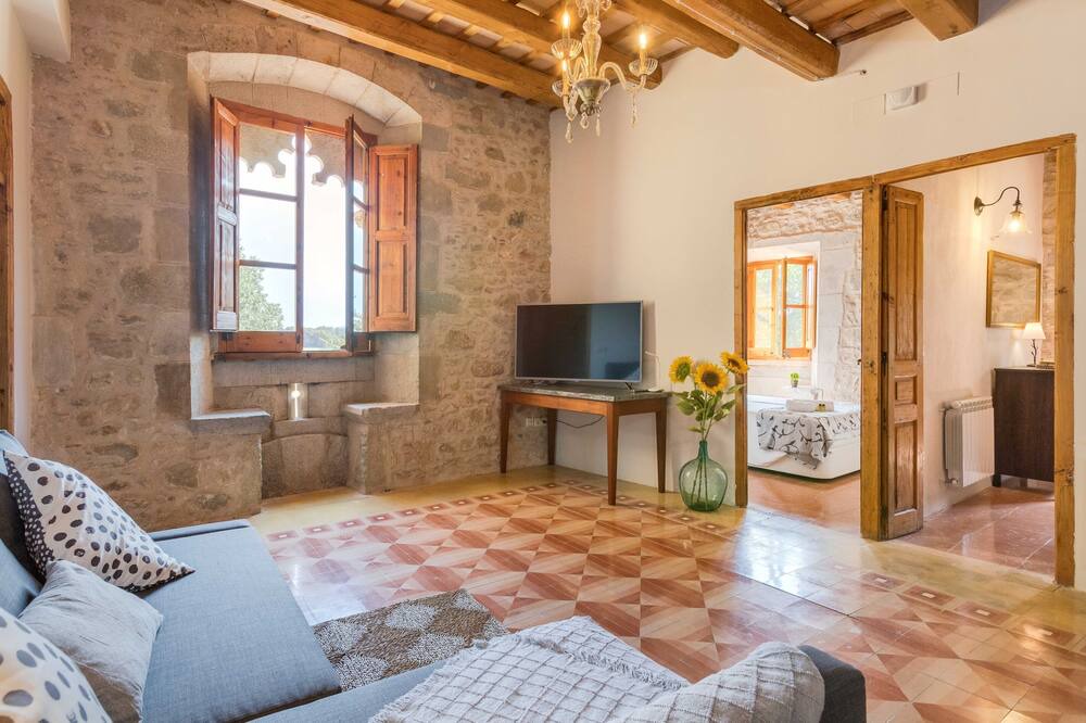 Photo of Livingroom in Sant Jordi Desvalls