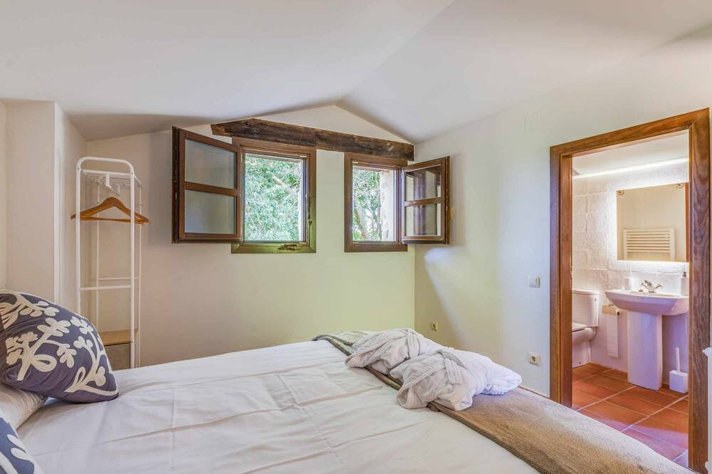 Photo of Bedroom in La Llacuna