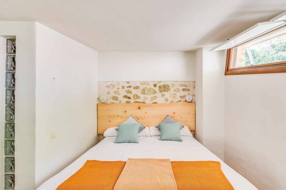 Photo of Bedroom in La Llacuna