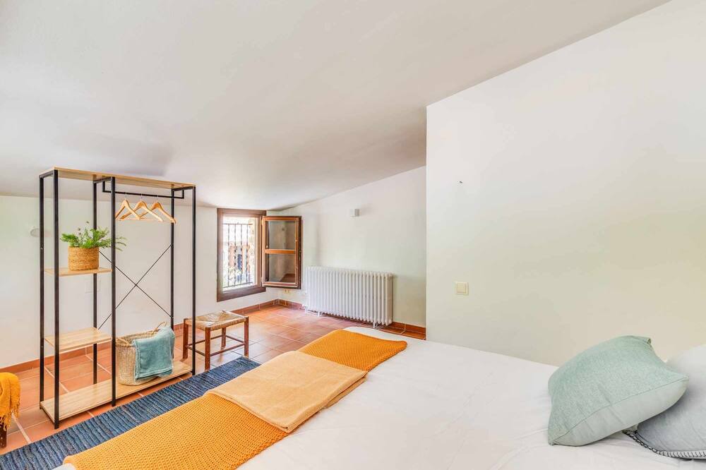 Photo of Bedroom in La Llacuna