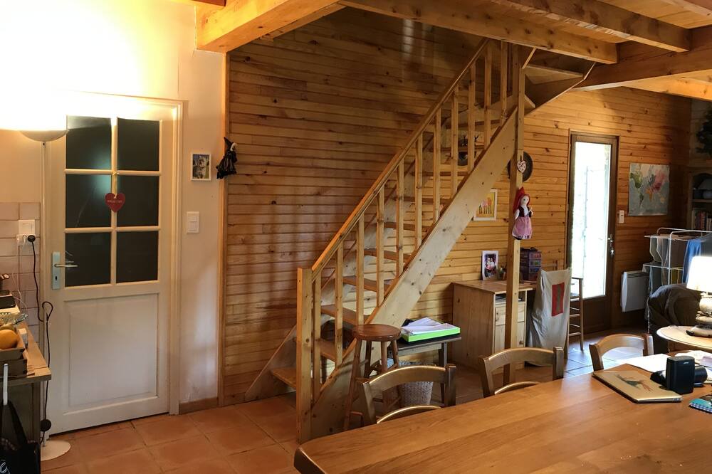 Photo of Livingroom in Germs-sur-l'Oussouet