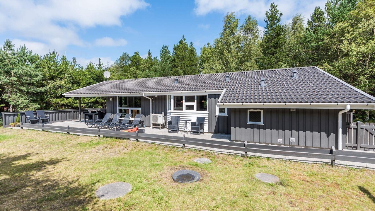 Photo of Outdoor in Ho