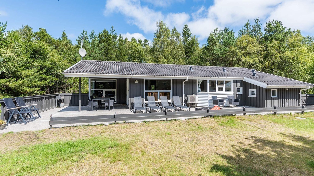 Photo of Outdoor in Ho
