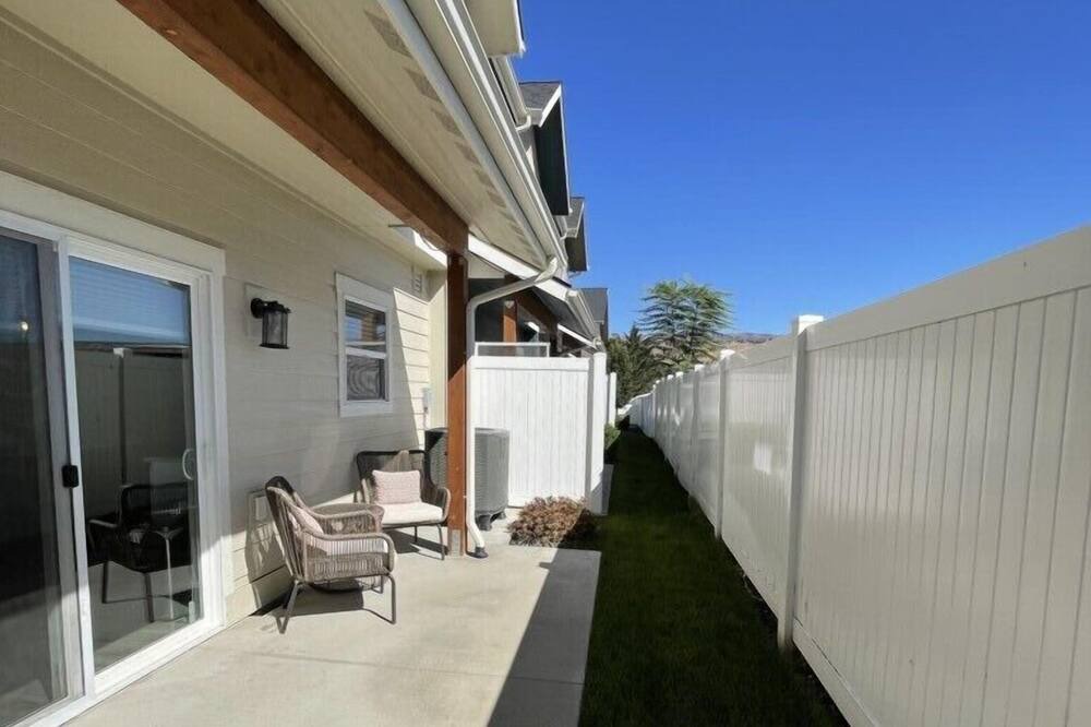 Photo of Patio Balcony in Wenatchee