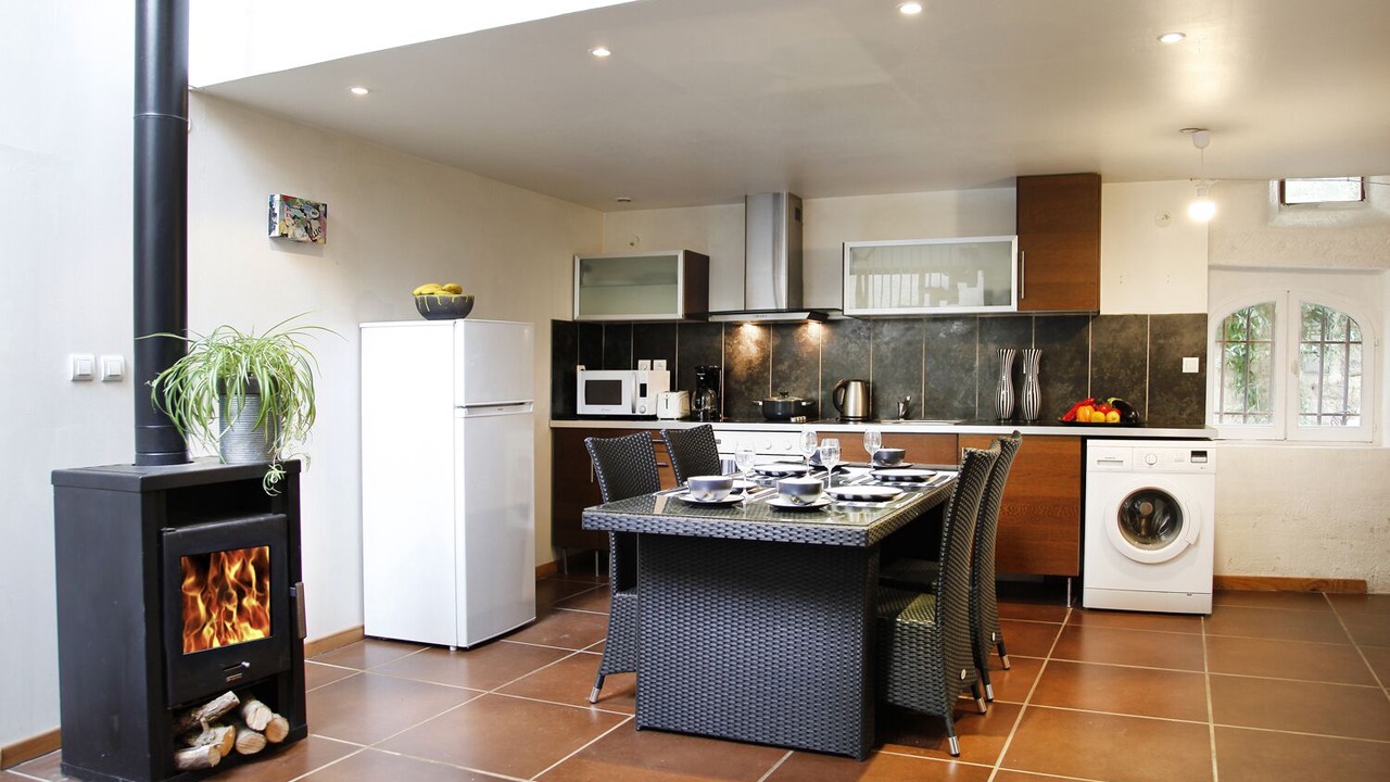 Photo of Kitchen in Cucuron