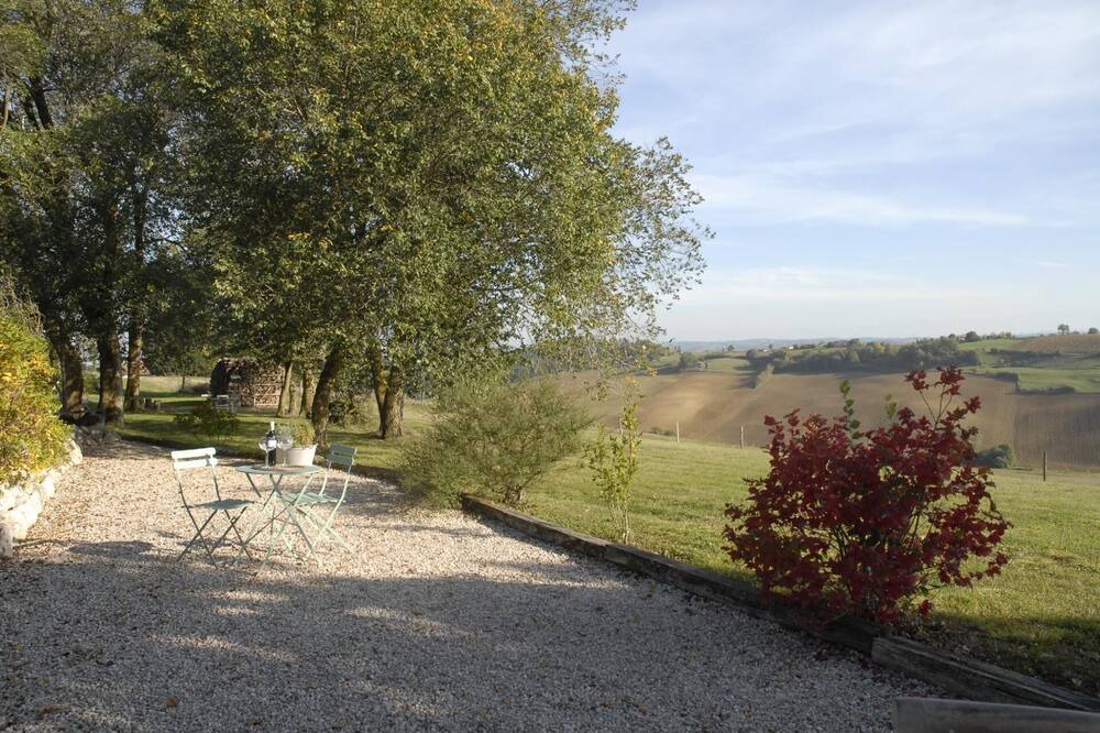 Photo of Outdoor in Ambax