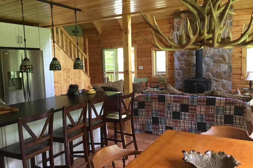 Photo of Kitchen in Town of Denning