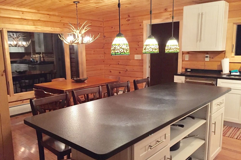 Photo of Kitchen in Town of Denning