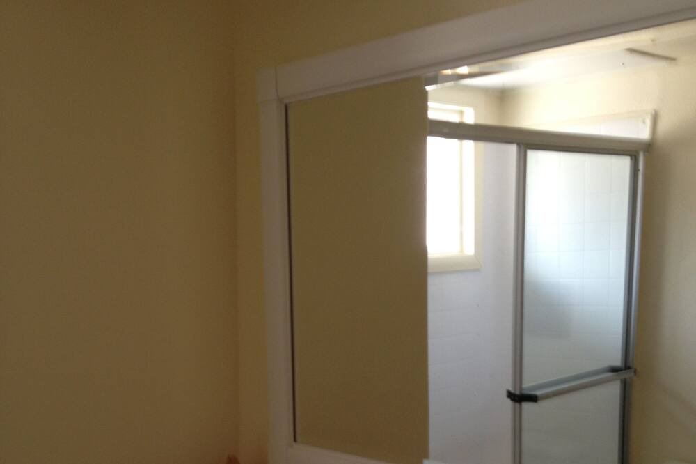 Photo of Bathroom in Salmon