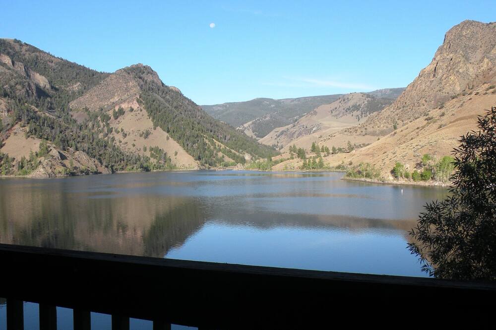 Photo of Patio Balcony in Salmon