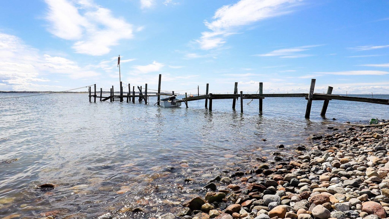 Photo of Others in Helnæs By