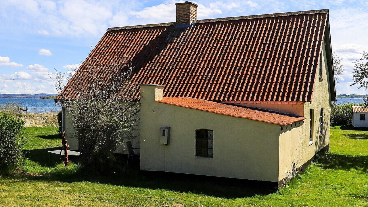 Photo of Outdoor in Helnæs By