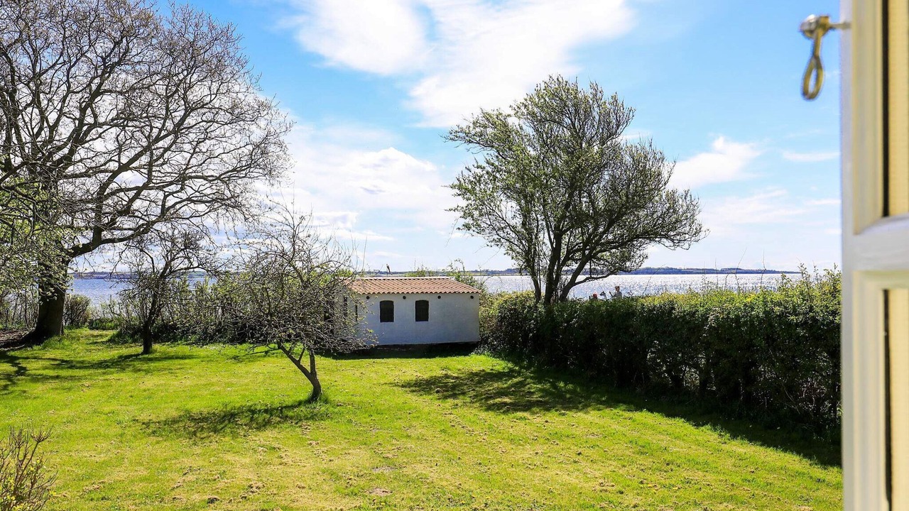 Photo of Outdoor in Helnæs By