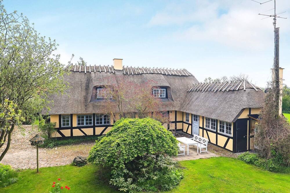 Photo of Outdoor in Hennetved