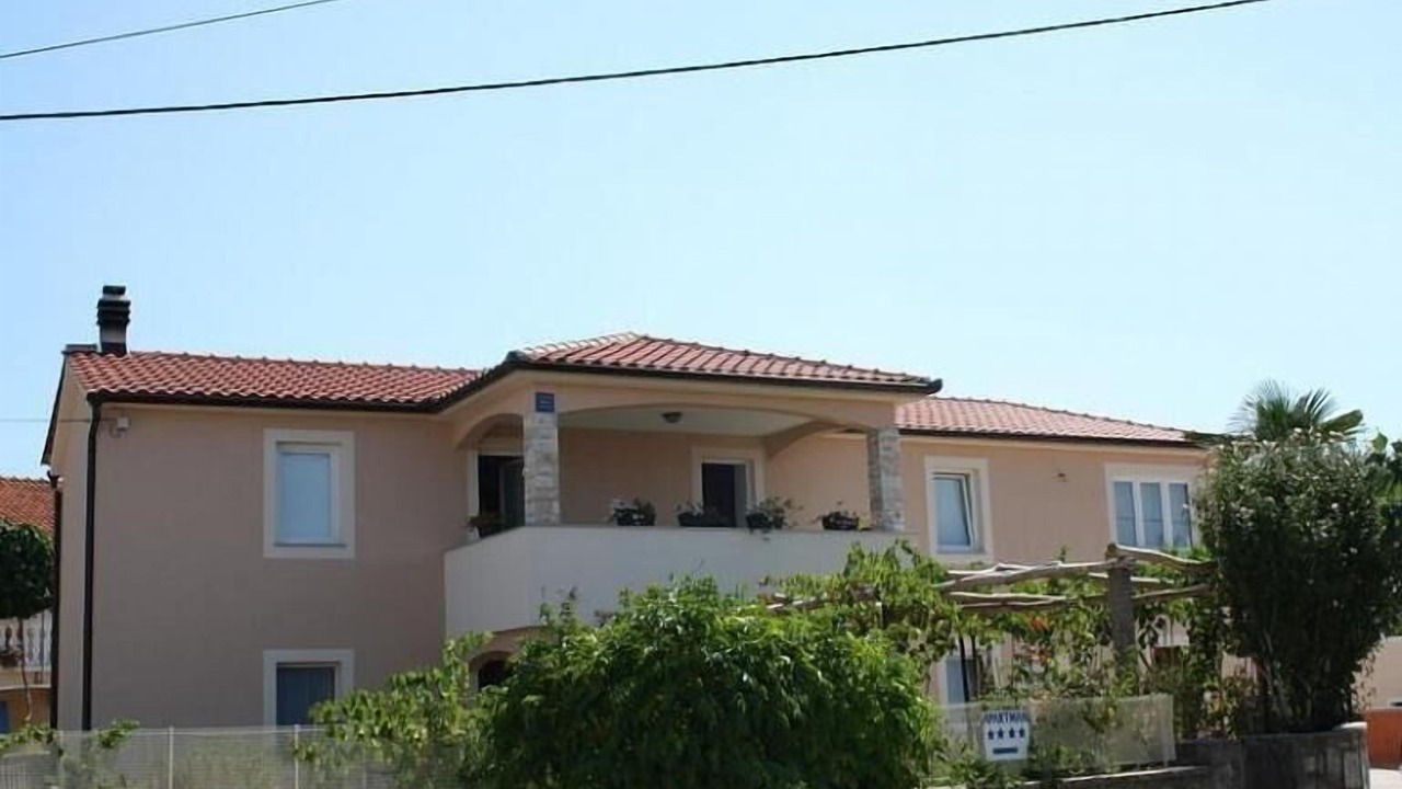 Photo of Outdoor in Gabonjin