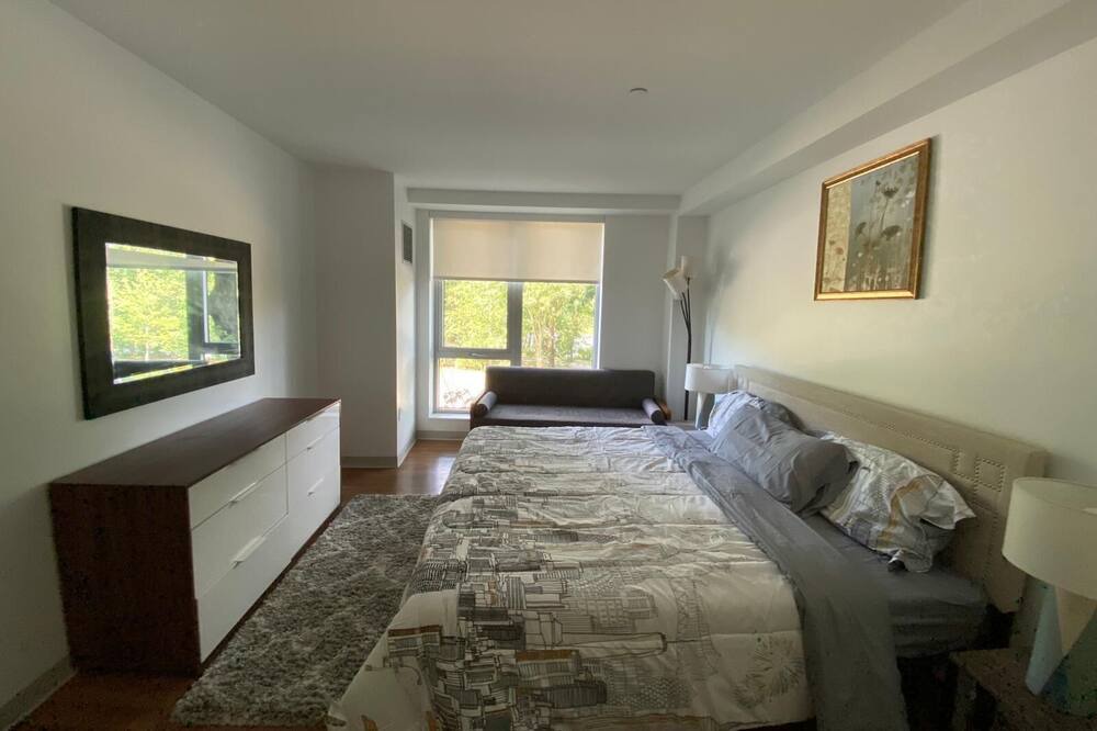 Photo of Bedroom in Mission Hill