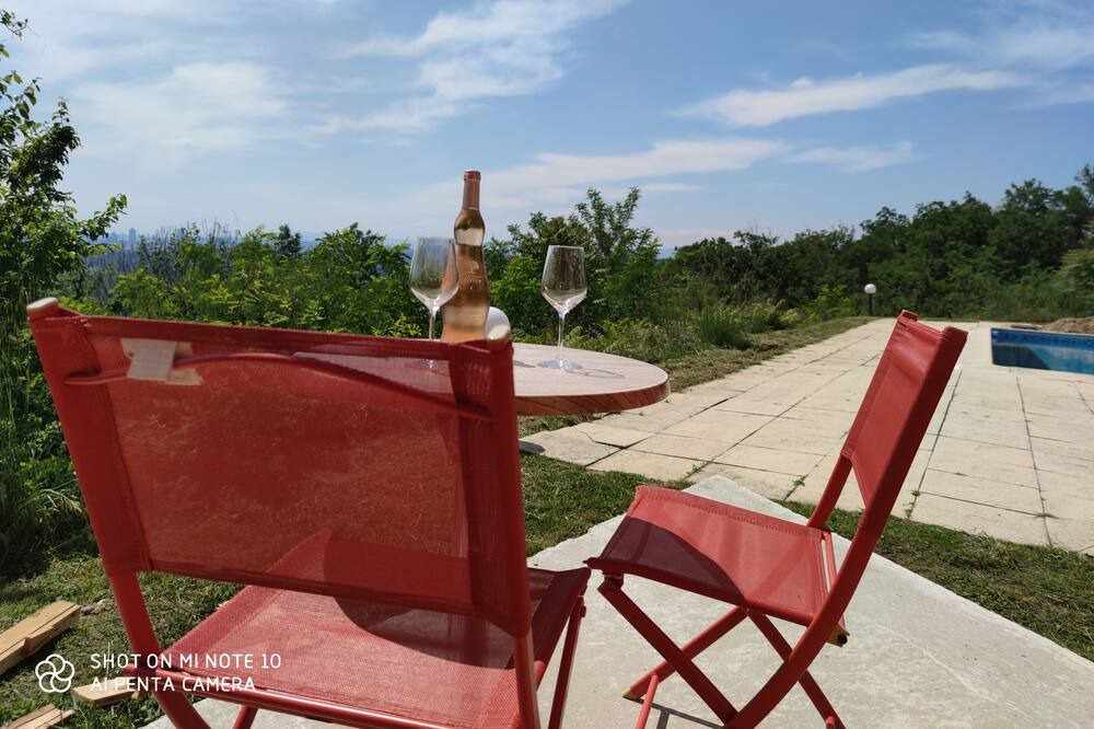 Photo of Others in Vancia - Crepieux