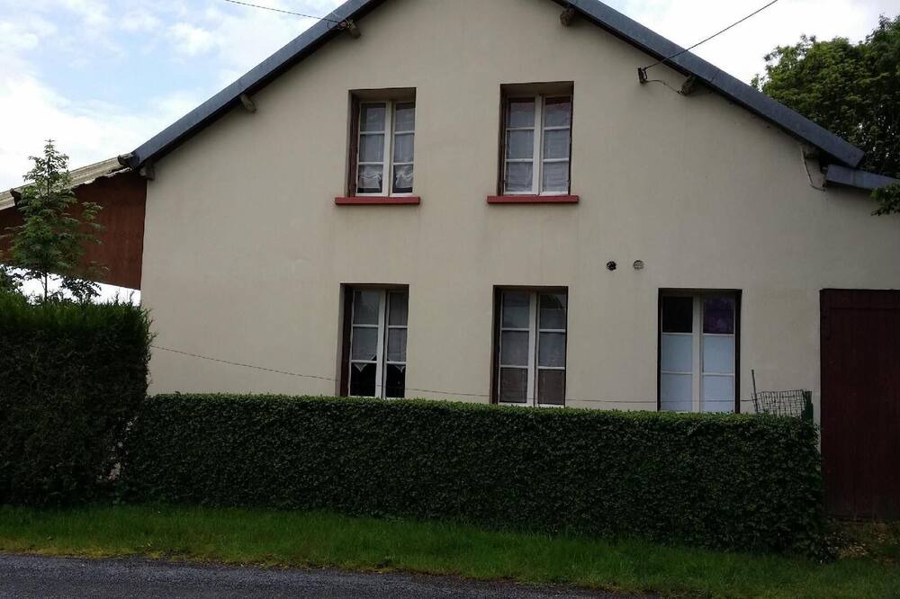 Photo of Outdoor in Villeneuve-la-Lionne