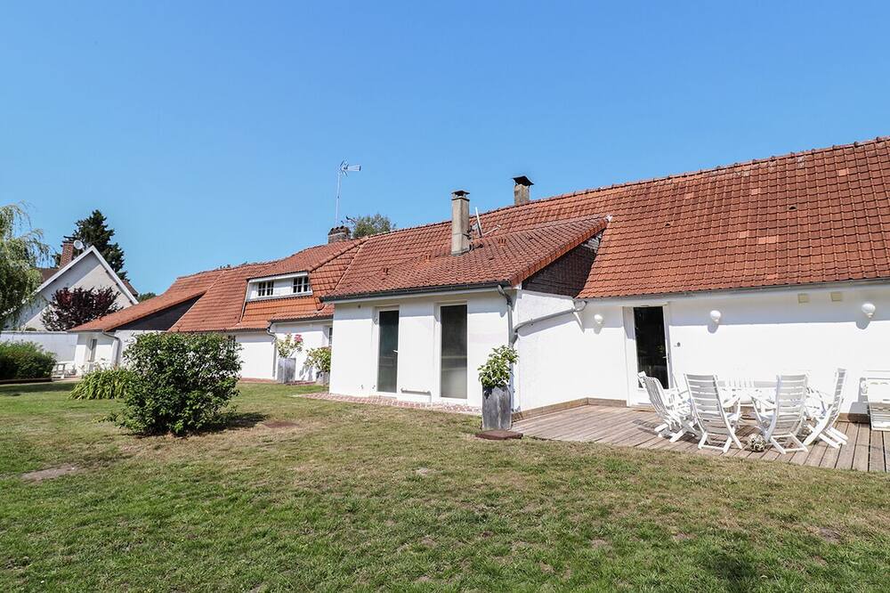 Photo of Outdoor in Le Moulinel
