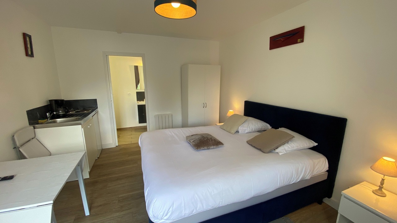 Photo of Bedroom in Saint-Come-de-Fresne
