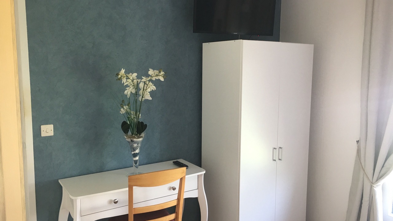 Photo of Bedroom in Saint-Come-de-Fresne