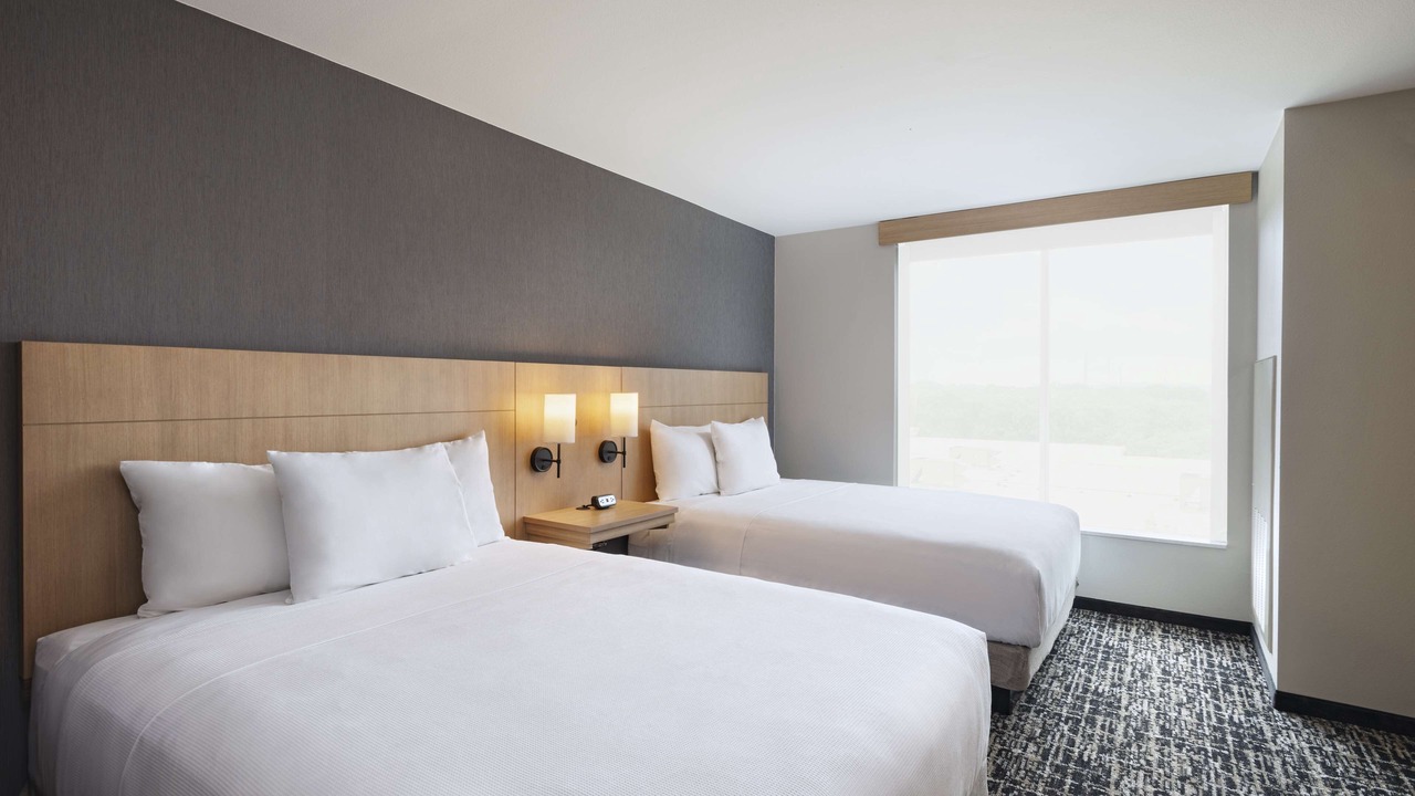 Photo of Bedroom in Four Points
