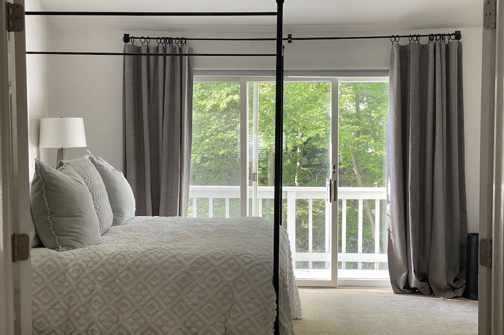 Photo of Others in Cos Cob