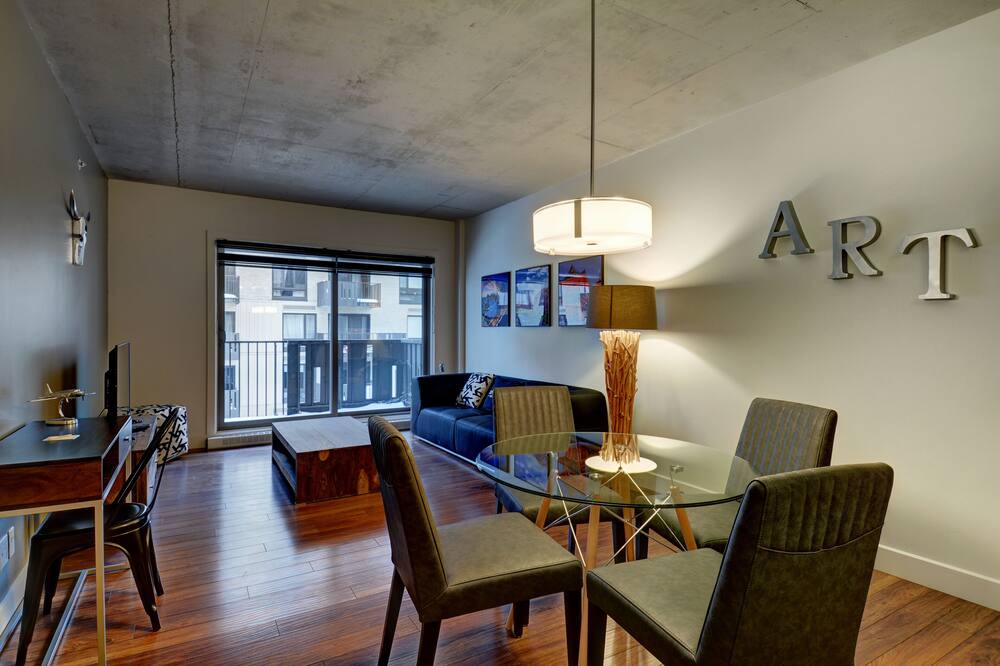 Photo of Livingroom in Cite-Universitaire