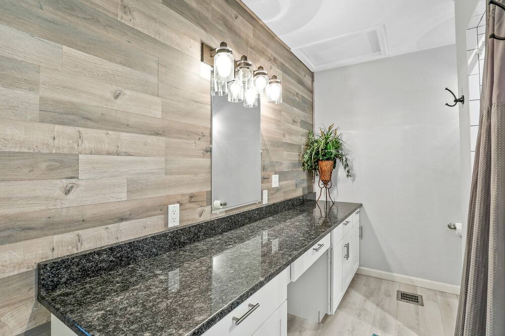 Photo of Bathroom in Munds Park