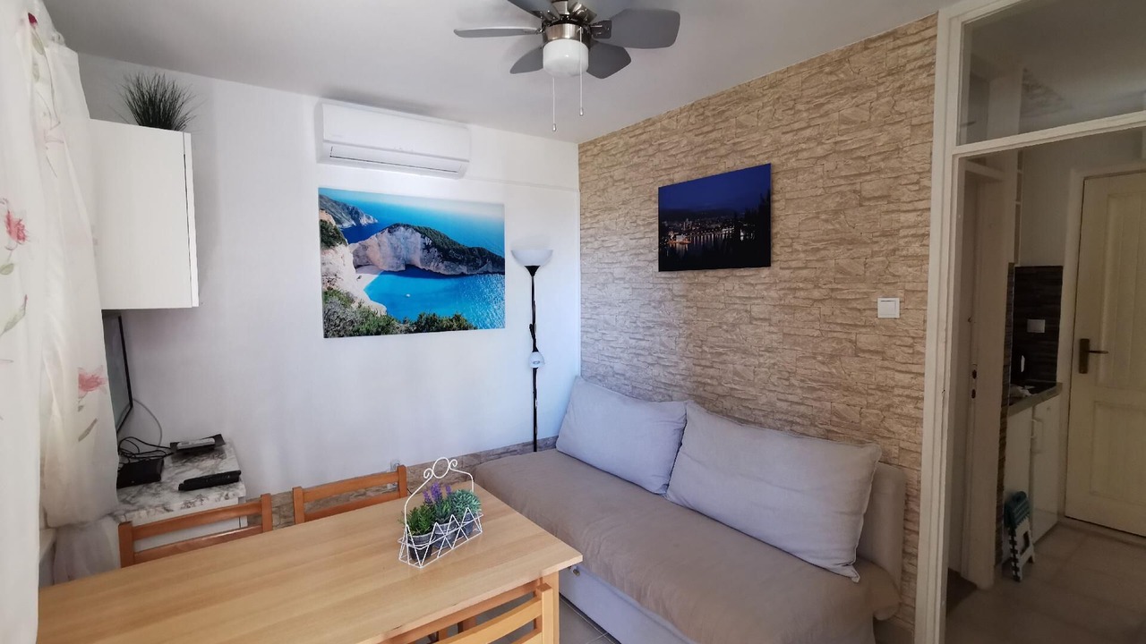 Photo of Livingroom in Necujam