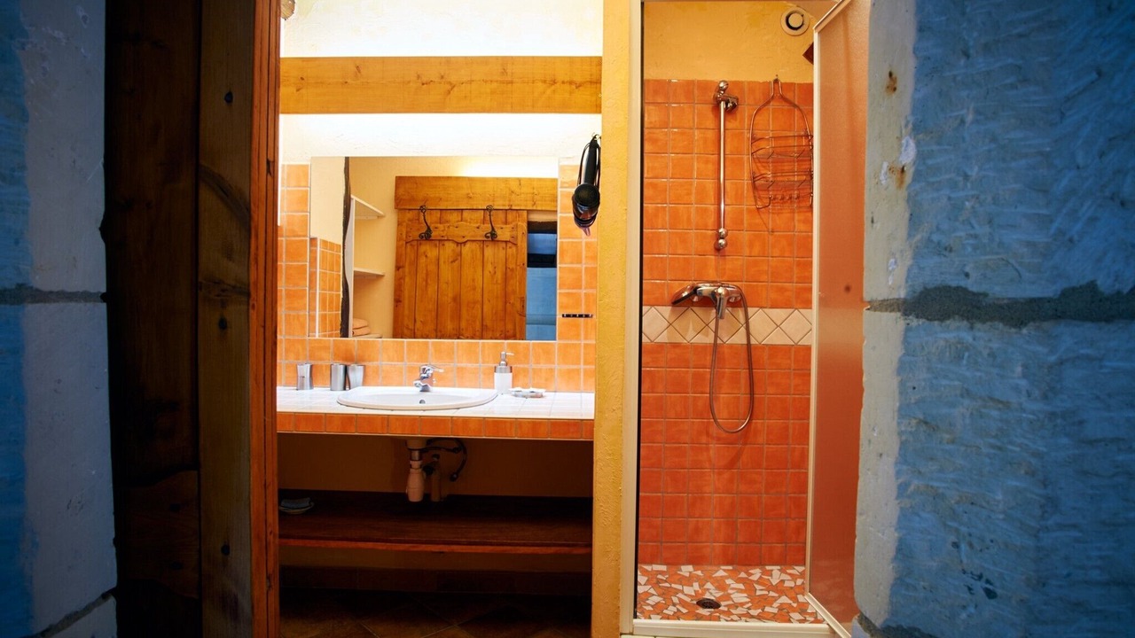 Photo of Bathroom in Rigny-Usse