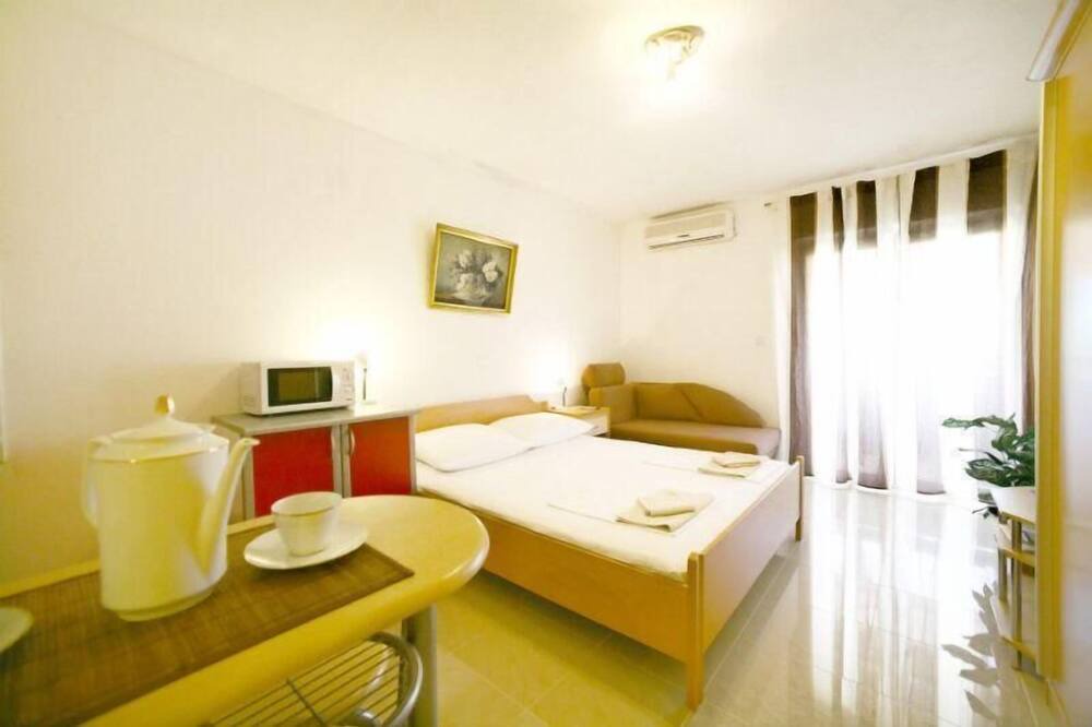 Photo of Bedroom in Baska Voda