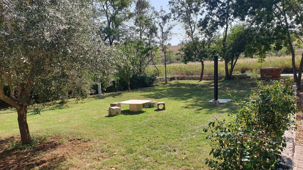 Photo of Outdoor in Nin