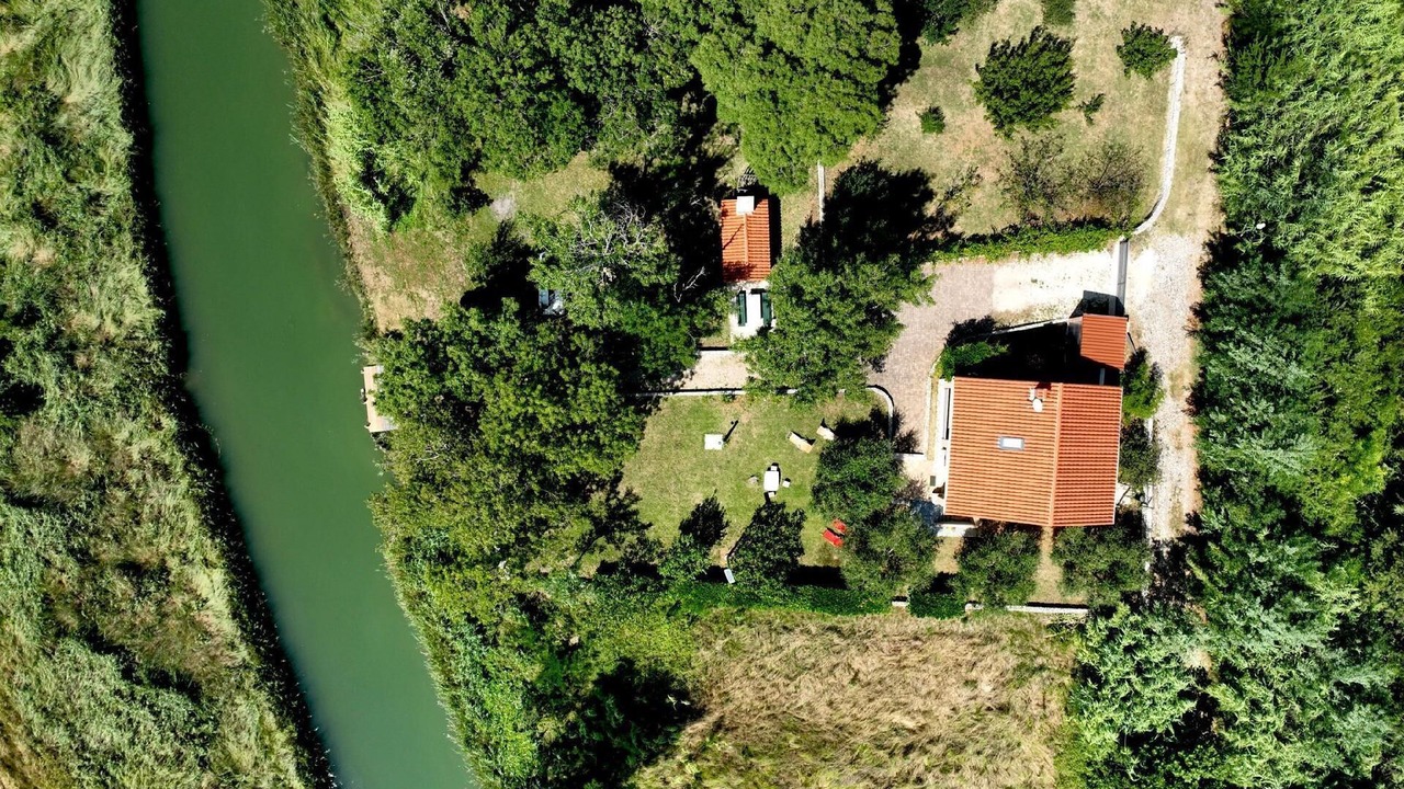 Photo of Outdoor in Nin