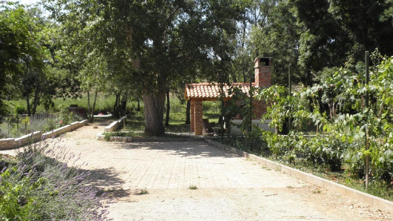 Photo of Outdoor in Nin
