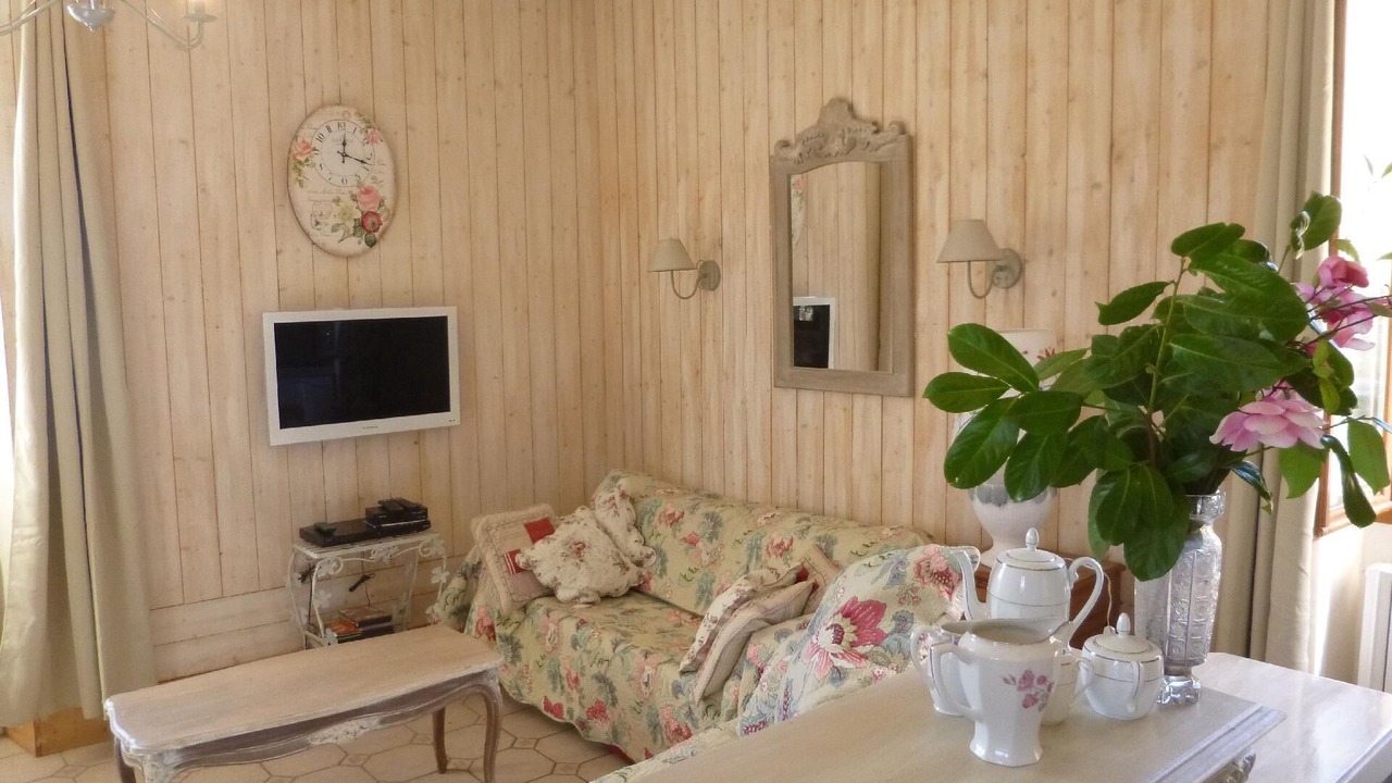 Photo of Others in Lanquais