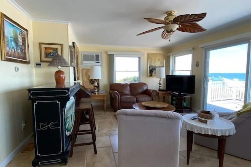 Photo of Bedroom in East Marion