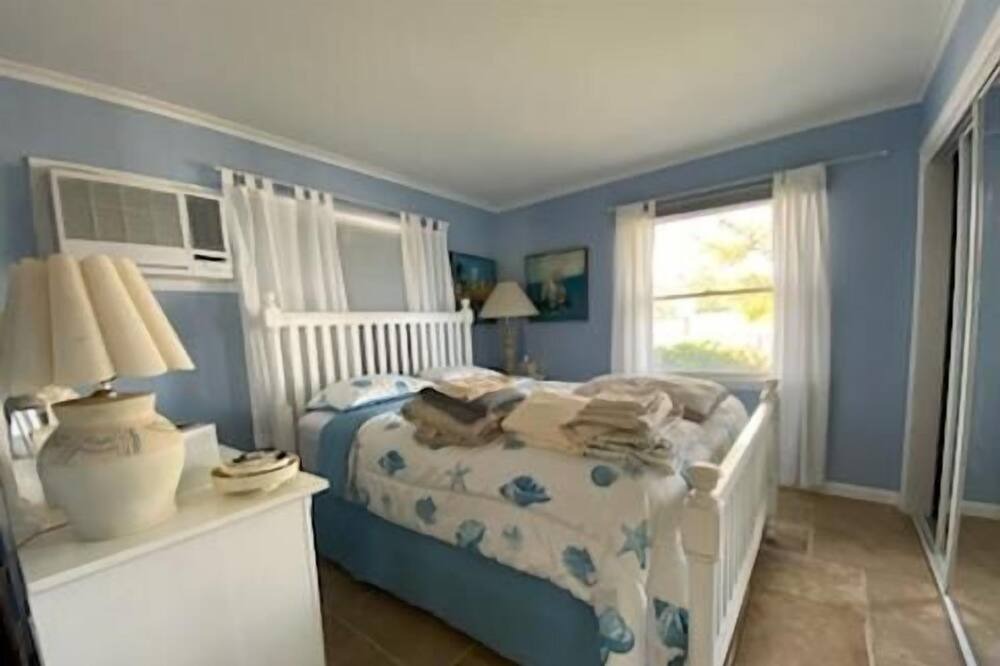 Photo of Others in East Marion