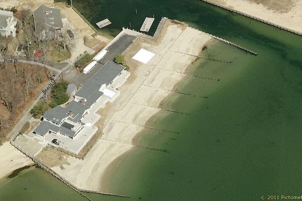 Photo of Others in East Marion