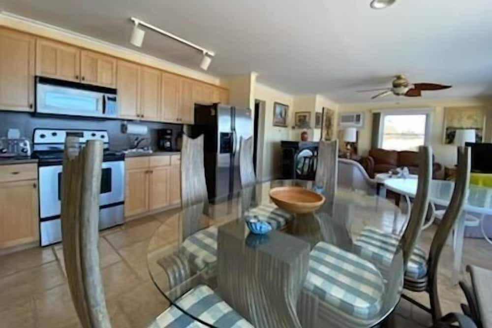 Photo of Bedroom in East Marion