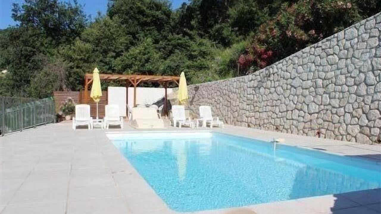 Photo of Outdoor in Gattieres