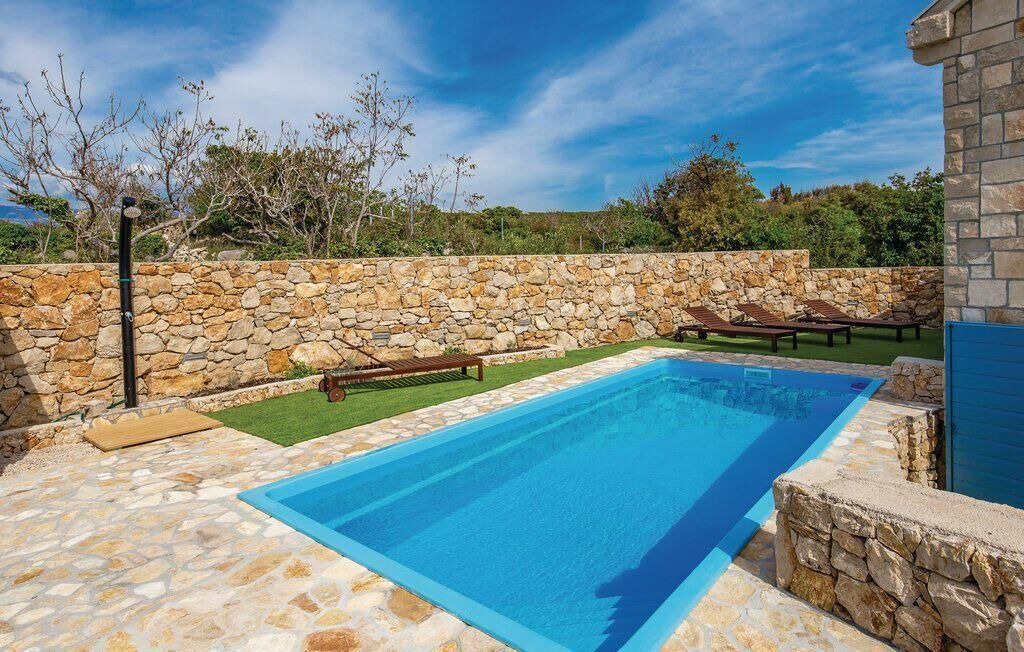 Photo of Outdoor in Novalja
